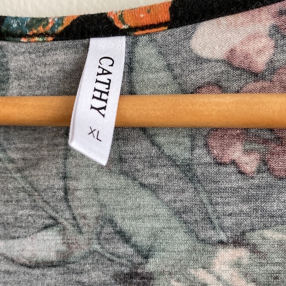 Women's Black Floral Long Sleeve Top - Picture 2 of 4